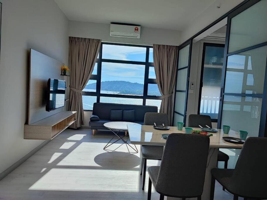 Lovely Seaview Condo Tii @ Jesselton Quay Kota Kinabalu Exterior photo