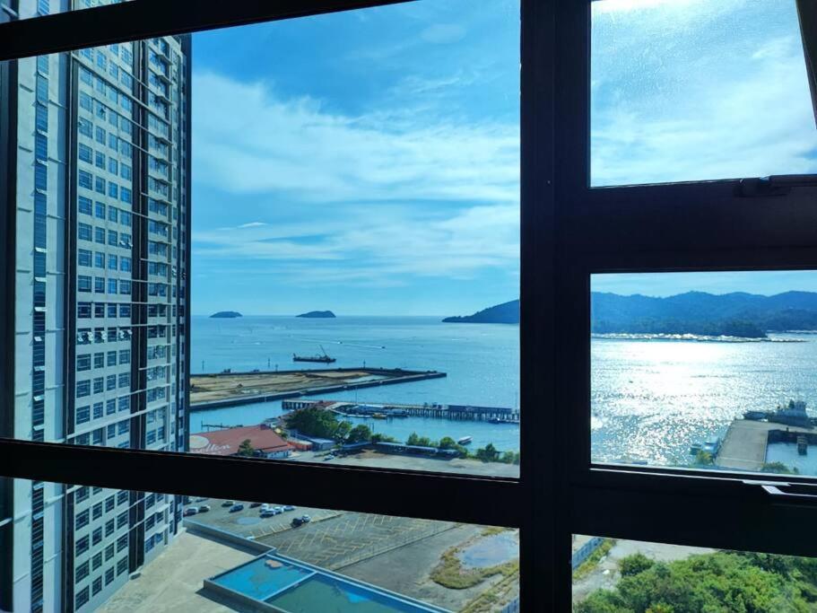 Lovely Seaview Condo Tii @ Jesselton Quay Kota Kinabalu Exterior photo